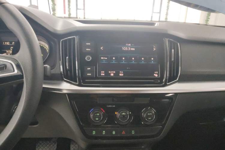 Used Skoda Kamiq 2018 1.5L Automatic Comfort Edition China V Standard Audio And AC Panel