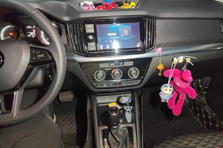 Used Skoda Kamiq 2018 1.5L Automatic Comfort Edition China V Standard Audio And AC Panel