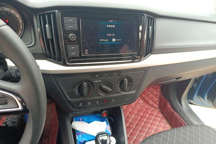 Used Skoda Kamiq 2018 1.5L Automatic Standard Version China V Emission Standard Audio And AC Panel