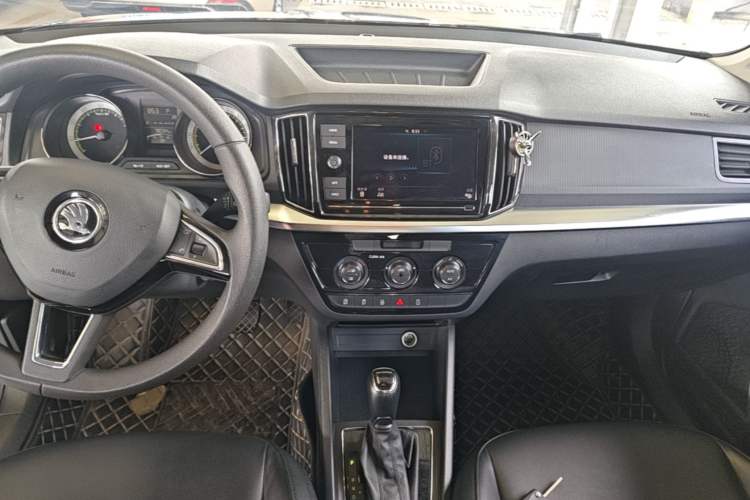 Used Skoda Kamiq 2018 1.5L Automatic Comfort Edition China V Standard Audio And AC Panel