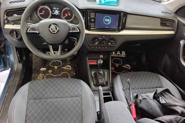 Used Skoda Kamiq 2018 1.5L Automatic Standard Version China V Emission Standard Center Console
