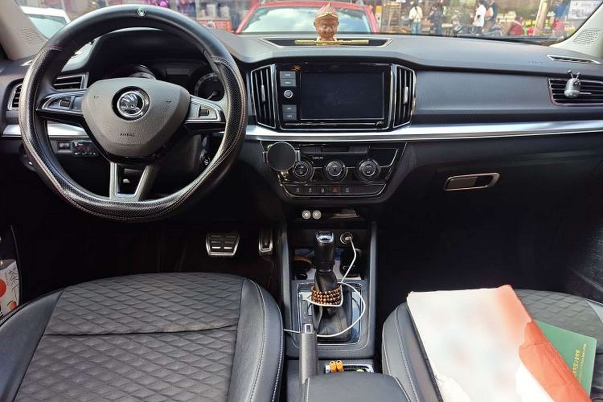 Used Skoda Kamiq 2018 1.5L Automatic Comfort Edition China V Standard Center Console
