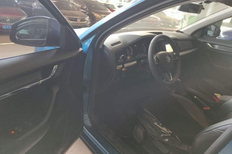 Used Skoda Kamiq 2018 1.5L Automatic Standard Version China V Emission Standard Driver Seat