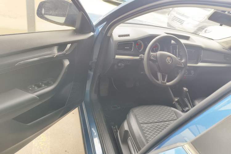 Used Skoda Kamiq 2018 1.5L Automatic Comfort Edition China VI Standard Driver Seat
