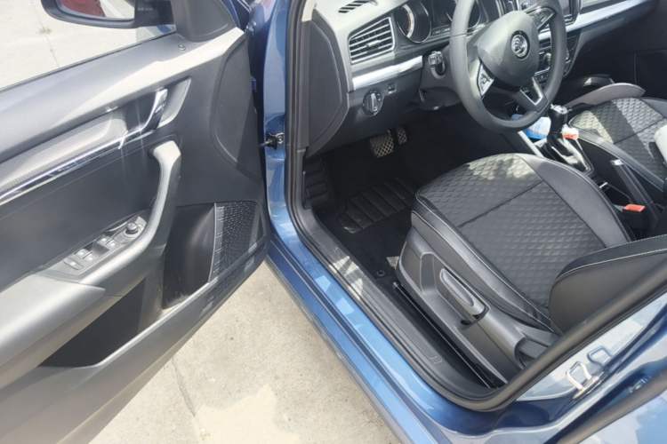 Used Skoda Kamiq 2018 1.5L Automatic Comfort Edition China VI Standard Driver Seat