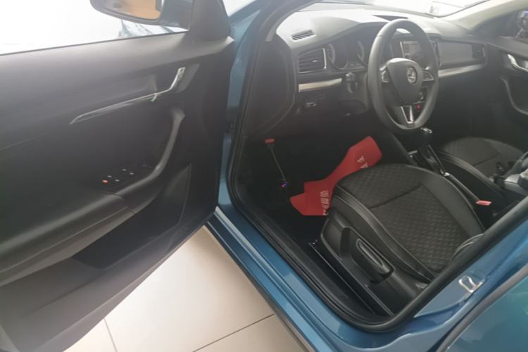 Used Skoda Kamiq 2018 1.5L Automatic Comfort Edition China VI Standard Driver Seat
