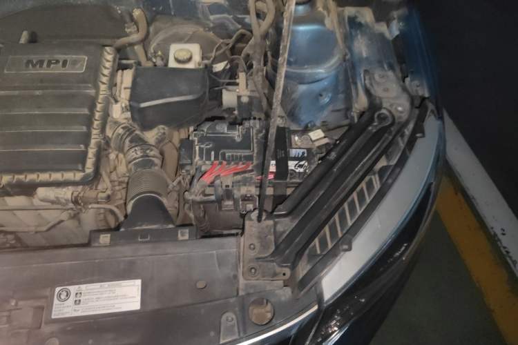 Used Skoda Kamiq 2018 1.5L Automatic Comfort Edition China VI Standard Engine Bay Left