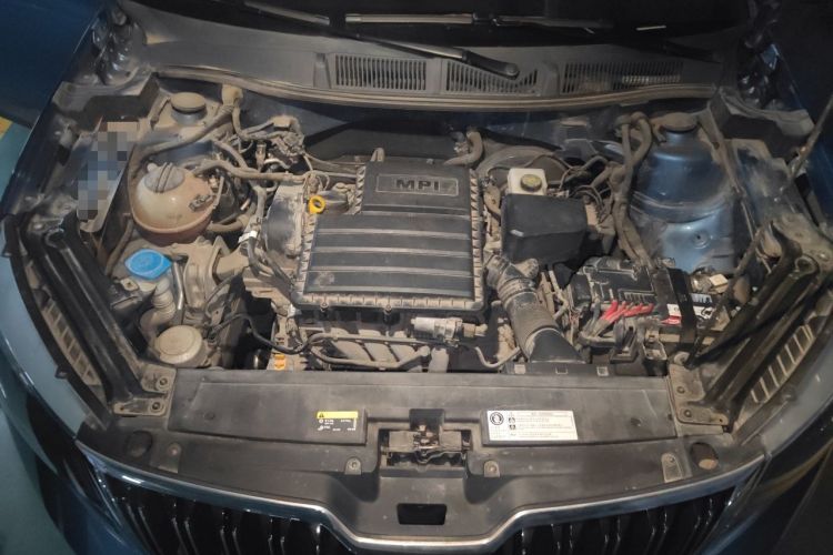 Used Skoda Kamiq 2018 1.5L Automatic Comfort Edition China VI Standard Engine Bay