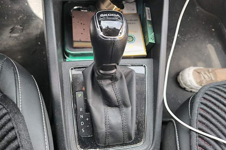 Used Skoda Kamiq 2018 1.5L Automatic Comfort Edition China V Standard Gear Lever