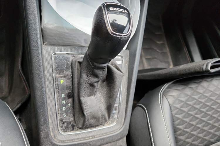 Used Skoda Kamiq 2018 1.5L Automatic Comfort Edition China V Standard Gear Lever