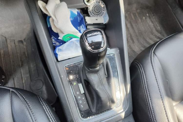 Used Skoda Kamiq 2018 1.5L Automatic Comfort Edition China V Standard Gear Lever