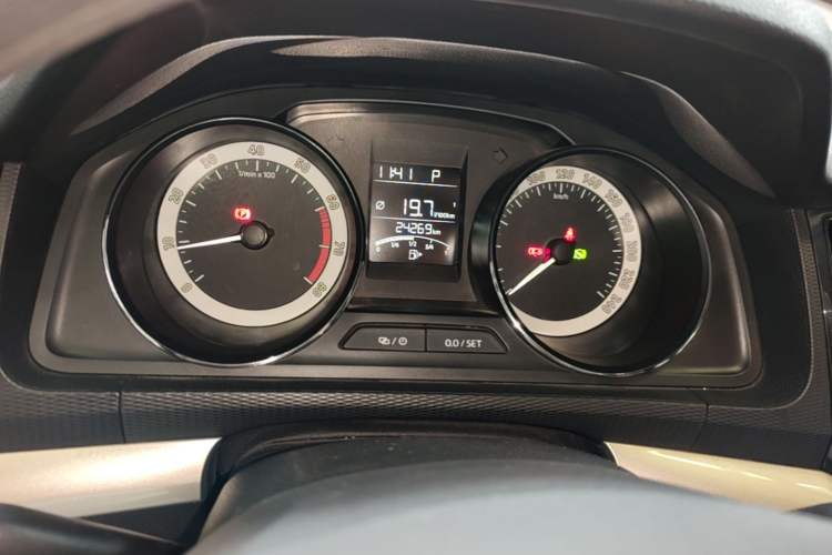 Used Skoda Kamiq 2018 1.5L Automatic Standard Version China V Emission Standard Instrument Cluster