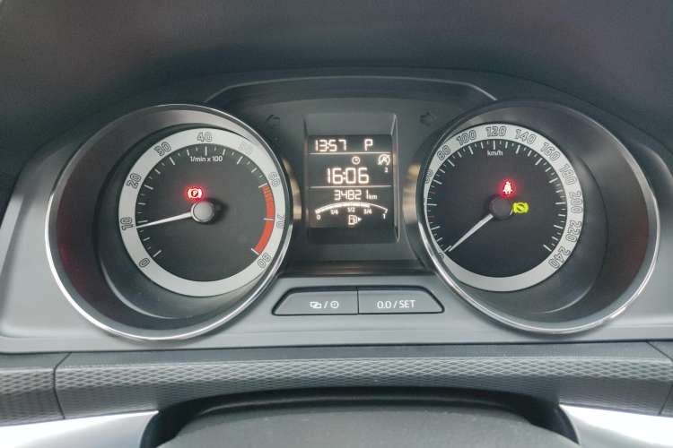 Used Skoda Kamiq 2018 1.5L Automatic Comfort Edition China V Standard Instrument Cluster