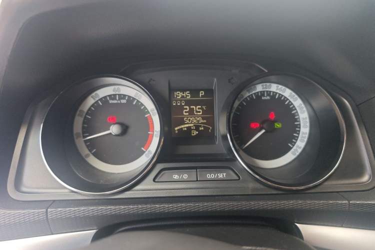 Used Skoda Kamiq 2018 1.5L Automatic Comfort Edition China VI Standard Odometer Close Up