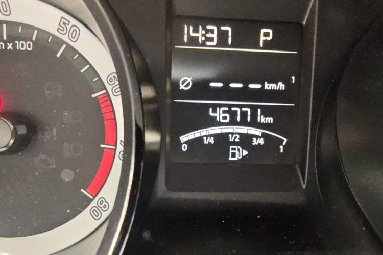 Used Skoda Kamiq 2018 1.5L Automatic Comfort Edition China VI Standard Odometer Close Up