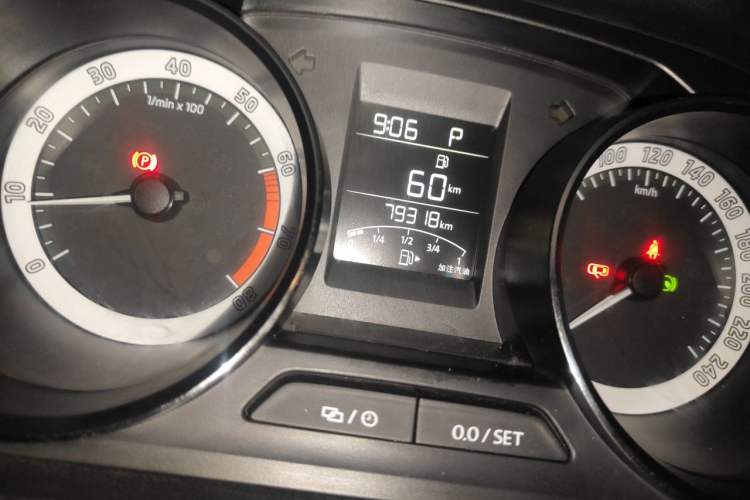 Used Skoda Kamiq 2018 1.5L Automatic Comfort Edition China VI Standard Odometer Close Up