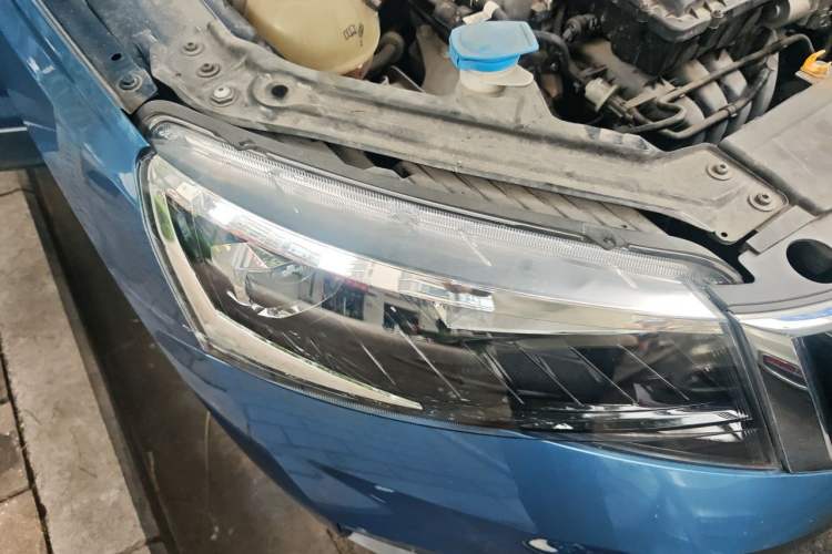 Used Skoda Kamiq 2018 1.5L Automatic Comfort Edition China VI Standard Right Front Headlight