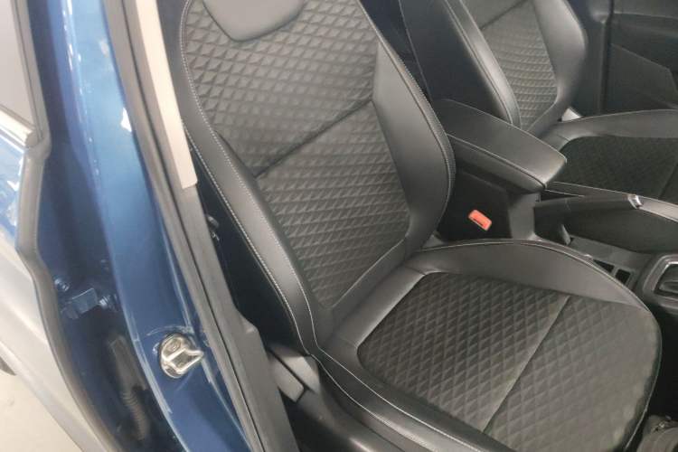 Used Skoda Kamiq 2018 1.5L Automatic Comfort Edition China V Standard Right Front Seat