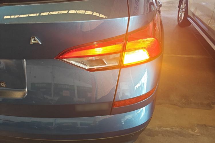 Used Skoda Kamiq 2018 1.5L Automatic Comfort Edition China VI Standard Right Rear Taillight