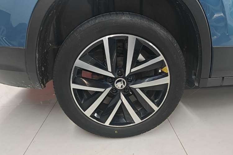 Used Skoda Kamiq 2018 1.5L Automatic Comfort Edition China VI Standard Right Rear Wheel Hub
