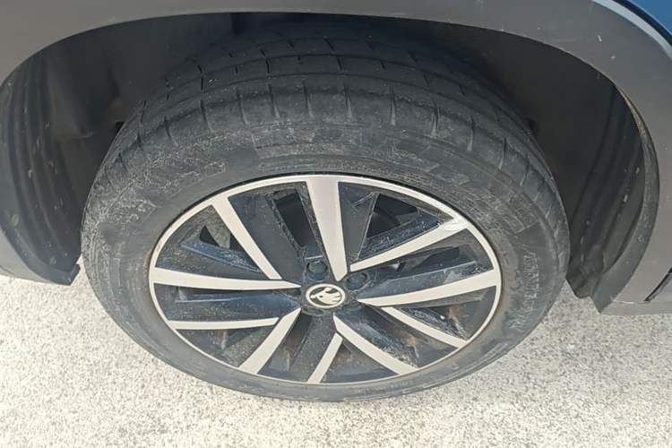 Used Skoda Kamiq 2018 1.5L Automatic Comfort Edition China V Standard Right Rear Wheel Hub