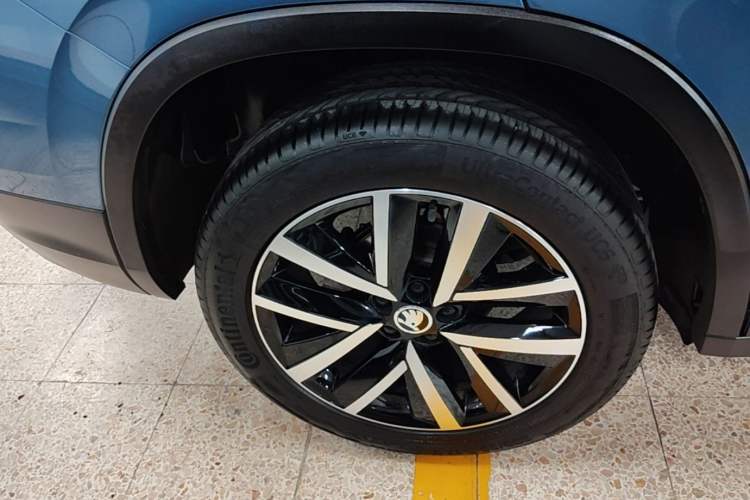Used Skoda Kamiq 2018 1.5L Automatic Comfort Edition China VI Standard Right Rear Wheel Hub