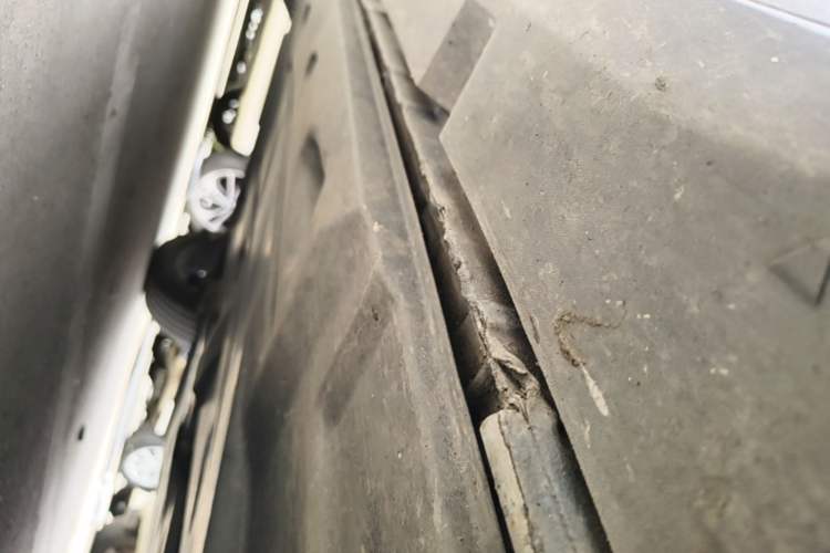 Used Skoda Kamiq 2018 1.5L Automatic Comfort Edition China VI Standard Right Side Sill