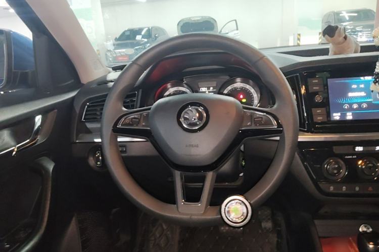 Used Skoda Kamiq 2018 1.5L Automatic Comfort Edition China VI Standard Steering Wheel