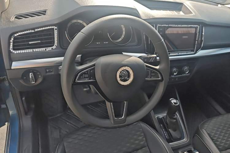 Used Skoda Kamiq 2018 1.5L Automatic Comfort Edition China VI Standard Steering Wheel