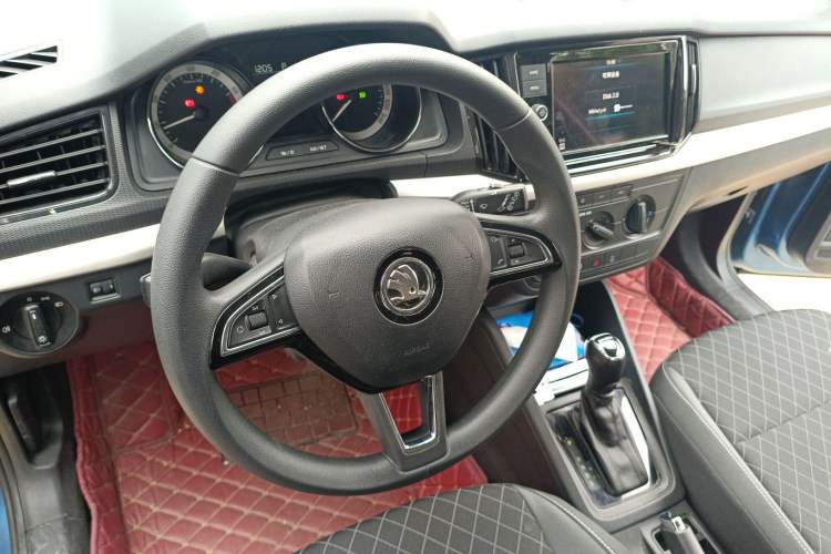 Used Skoda Kamiq 2018 1.5L Automatic Standard Version China V Emission Standard Steering Wheel