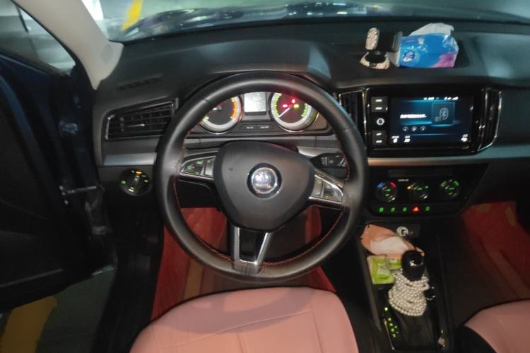 Used Skoda Kamiq 2018 1.5L Automatic Comfort Edition China VI Standard Steering Wheel