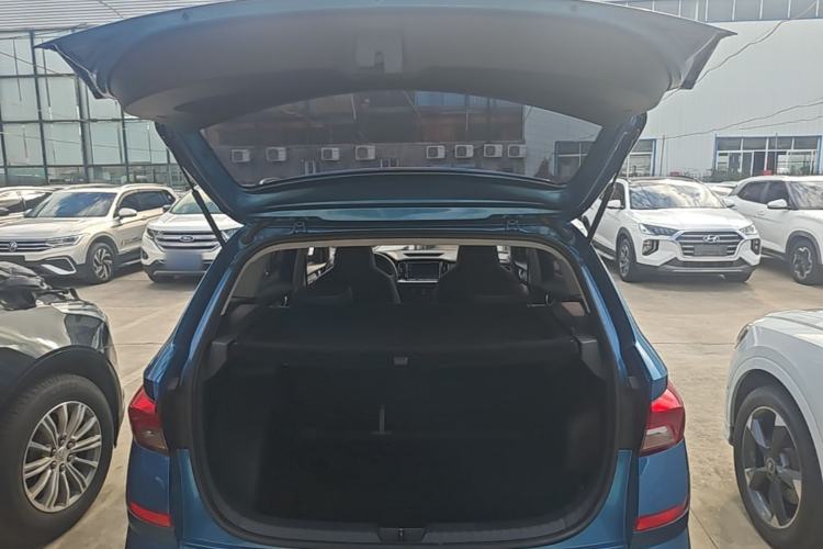 Used Skoda Kamiq 2018 1.5L Automatic Comfort Edition China VI Standard Trunk