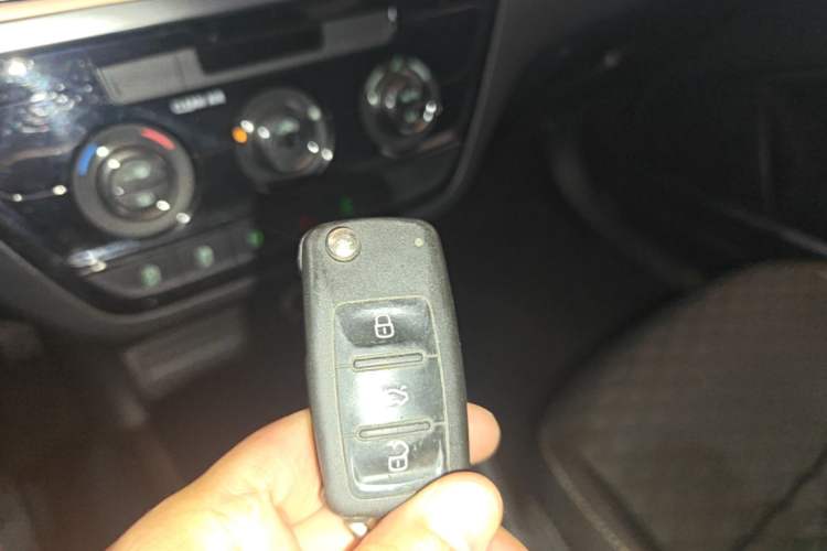 Used Skoda Kamiq 2018 1.5L Automatic Comfort Edition China VI Standard Vehicle Key