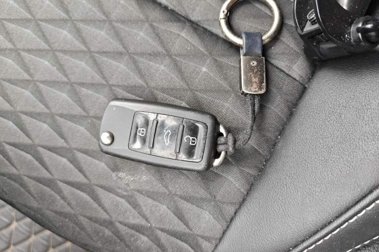 Used Skoda Kamiq 2018 1.5L Automatic Comfort Edition China VI Standard Vehicle Key