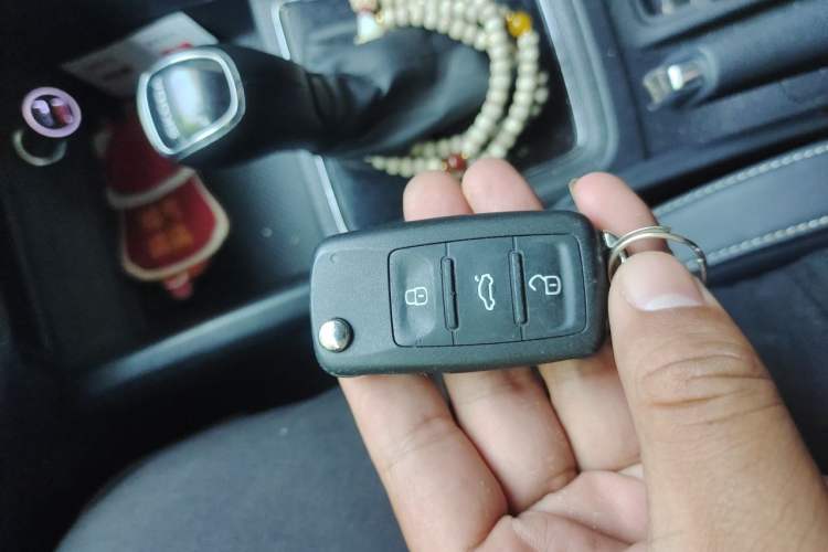 Used Skoda Kamiq 2018 1.5L Automatic Comfort Edition China VI Standard Vehicle Key