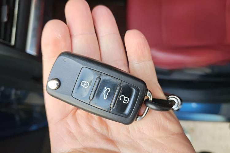 Used Skoda Kamiq 2018 1.5L Automatic Comfort Edition China VI Standard Vehicle Key