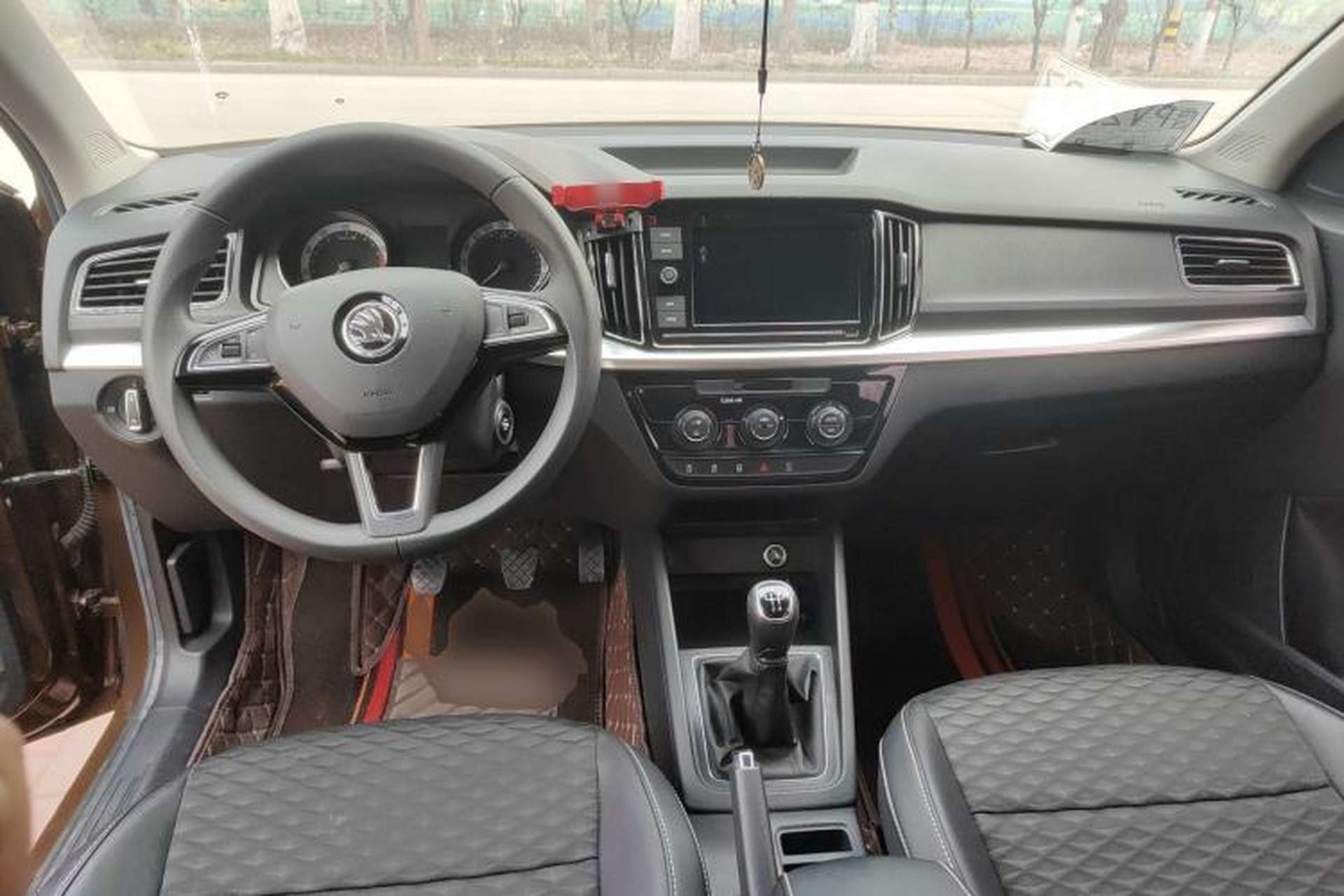 Used Skoda Kamiq 2018 1.5L Manual Comfort Edition China V Standard Center Console