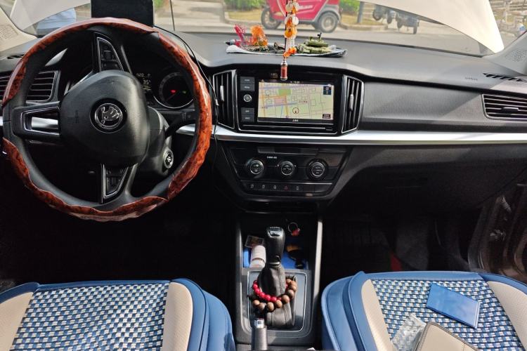 Used Skoda Kamiq 2018 1.5L Automatic Comfort Edition China V Standard Center Console