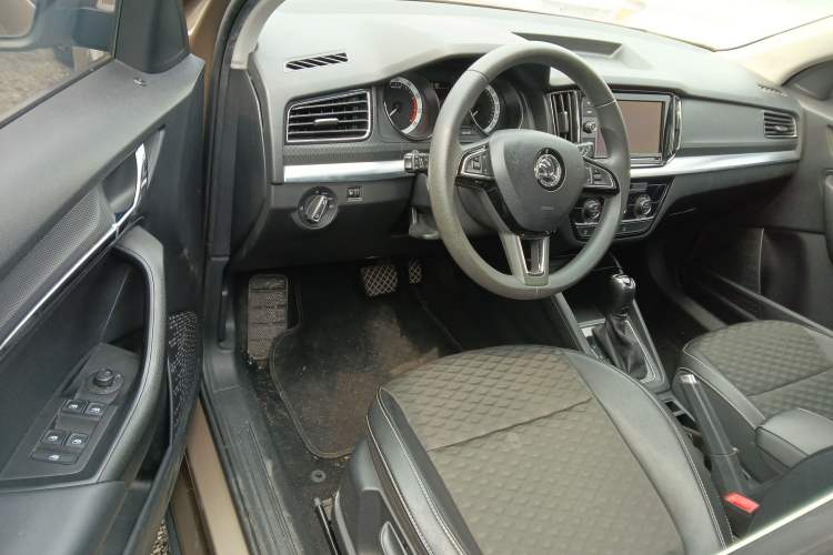 Used Skoda Kamiq 2018 1.5L Automatic Comfort Edition China VI Standard Driver Seat