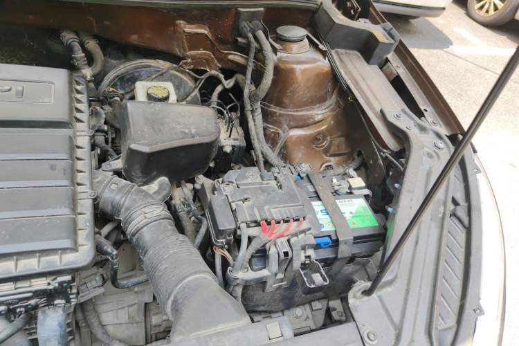 Used Skoda Kamiq 2018 1.5L Automatic Standard Version China V Emission Standard Engine Bay Left