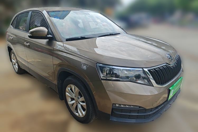 Used Skoda Kamiq 2018 1.5L Automatic Standard Edition China VI Front Right 45 Deg