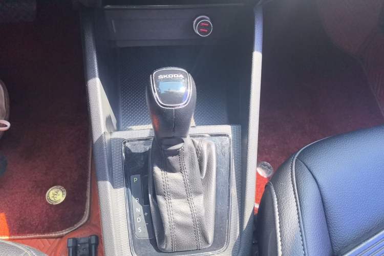 Used Skoda Kamiq 2018 1.5L Automatic Comfort Edition China V Standard Gear Lever