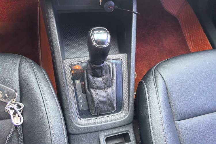 Used Skoda Kamiq 2018 1.5L Automatic Comfort Edition China V Standard Gear Lever