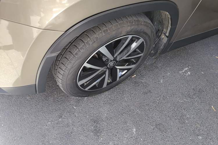 Used Skoda Kamiq 2018 1.5L Automatic Comfort Edition China V Standard Left Front Wheel Hub