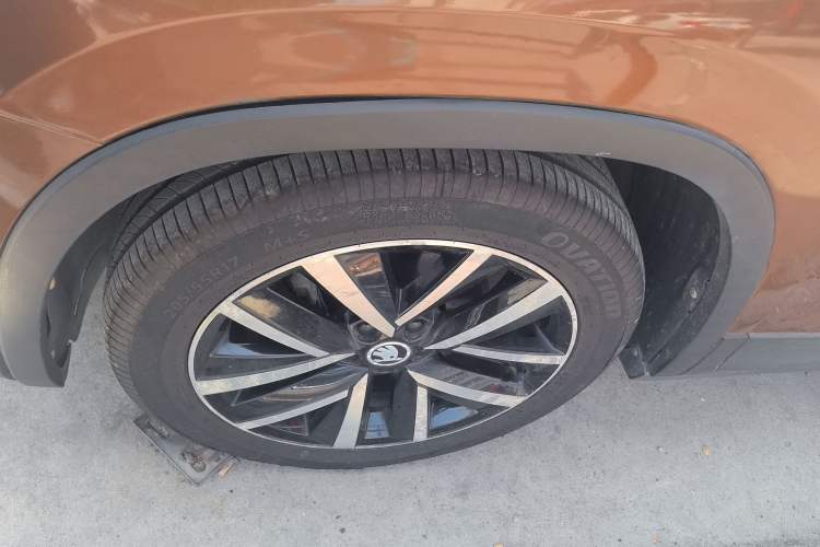 Used Skoda Kamiq 2018 1.5L Automatic Comfort Edition China V Standard Left Front Wheel Hub