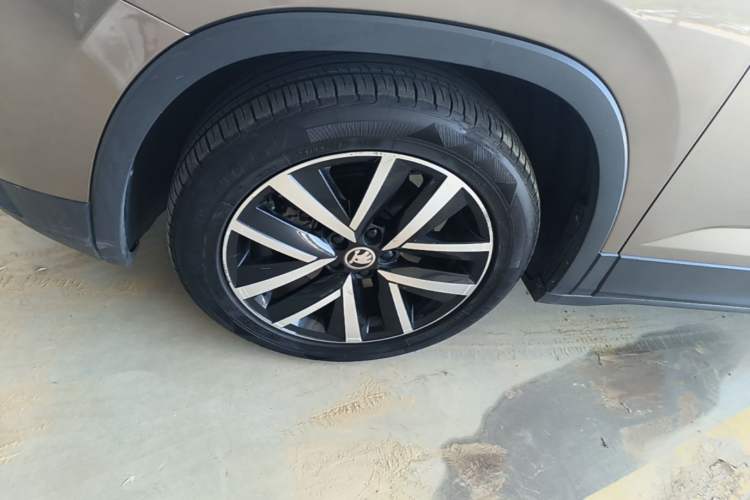 Used Skoda Kamiq 2018 1.5L Automatic Comfort Edition China VI Standard Left Front Wheel Hub