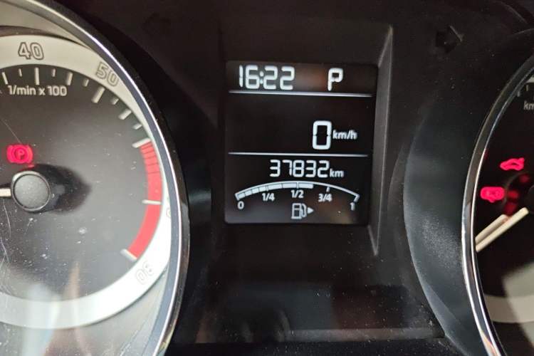 Used Skoda Kamiq 2018 1.5L Automatic Standard Edition China VI Odometer Close Up