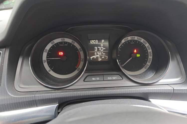 Used Skoda Kamiq 2018 1.5L Automatic Comfort Edition China V Standard Odometer Close Up