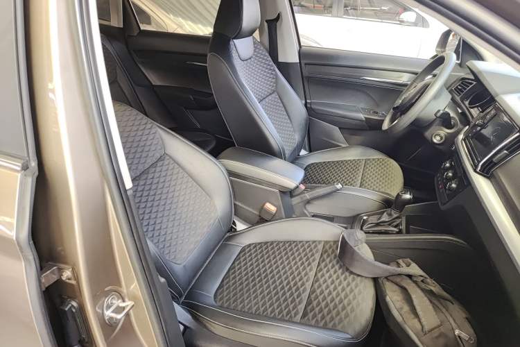 Used Skoda Kamiq 2018 1.5L Automatic Comfort Edition China V Standard Right Front Seat