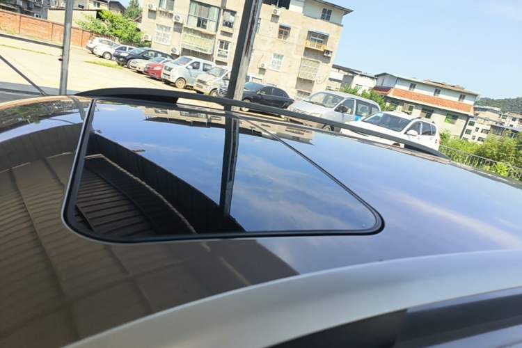 Used Skoda Kamiq 2018 1.5L Automatic Comfort Edition China VI Standard Roof